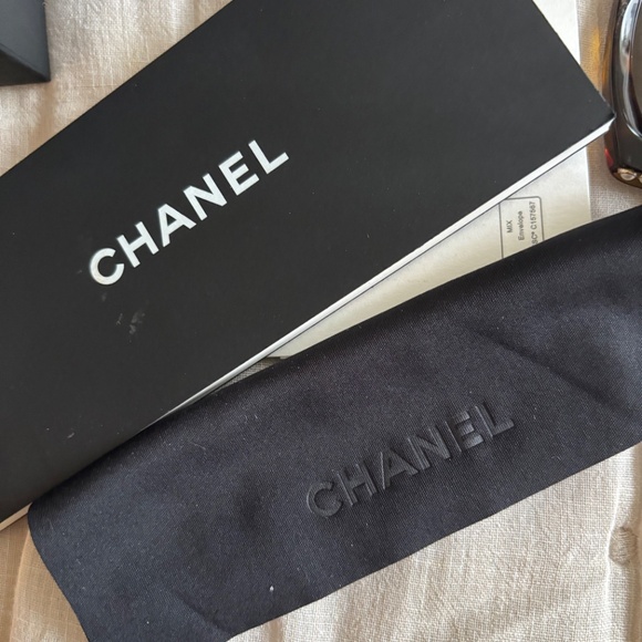 Chanel Sunglasses - Picture 6 of 7